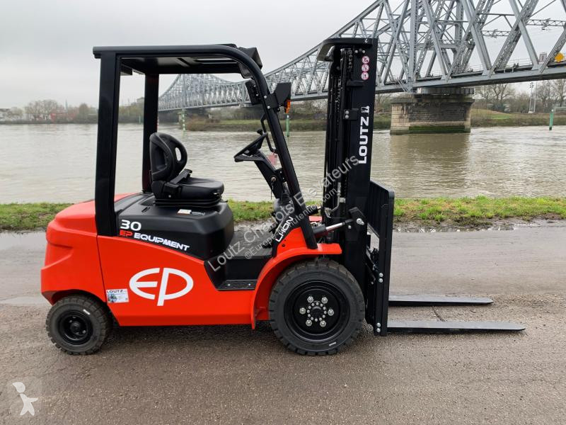 Carrello elevatore   EFL303