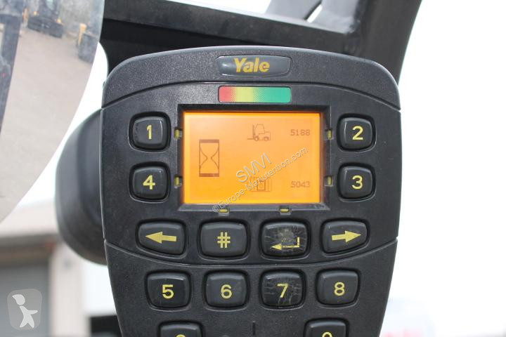 Chariot élévateur Yale  ERP16VT