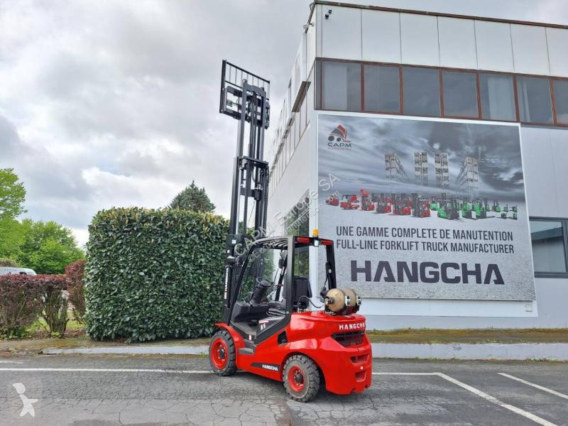Teleskopický manipulátor Hangcha G-2