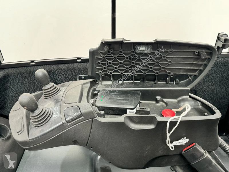 Heftruck Linde 386 E 16 PH-02