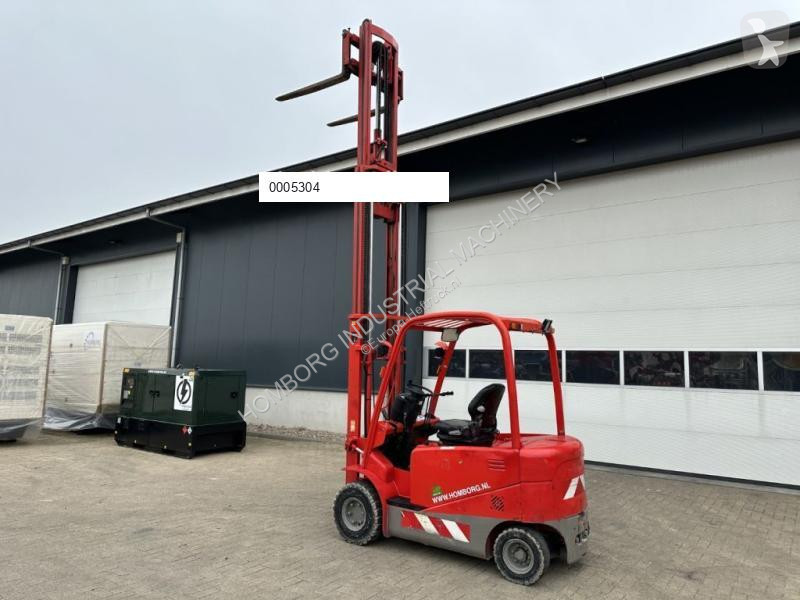 Heftruck Manitou ME425-80V 2.5 ton Triplex...