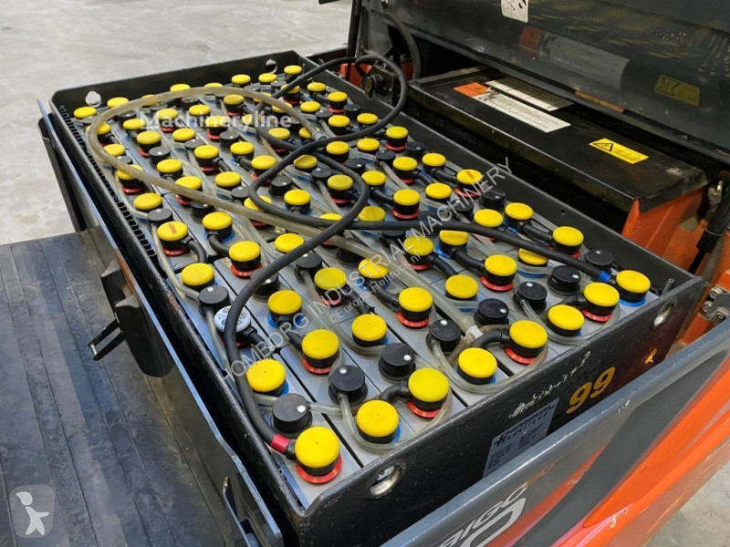 Teleskopický manipulátor Toyota 2 ton Traigo 20...