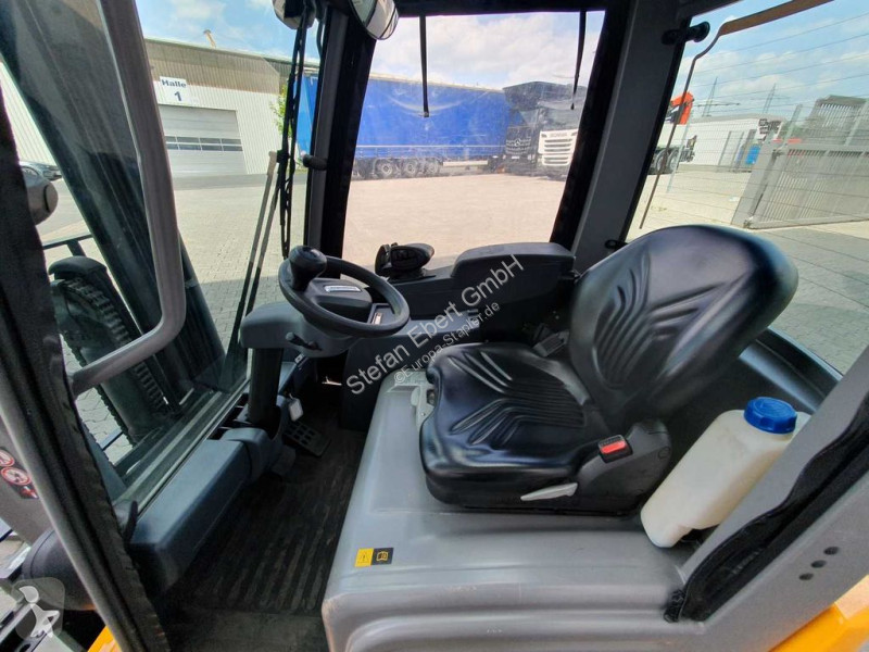 Heftruck Jungheinrich EFG 215 / Triplex 4.25m /...