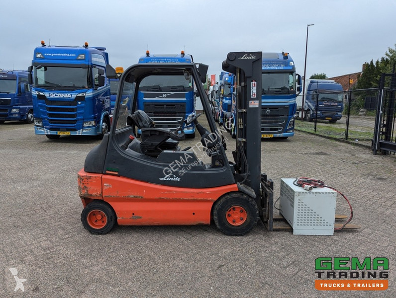 Heftruck Linde E30 02 - 4058 hrs - Duplex Mast...