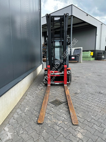 Teleskopický manipulátor Toyota 8FBMT45