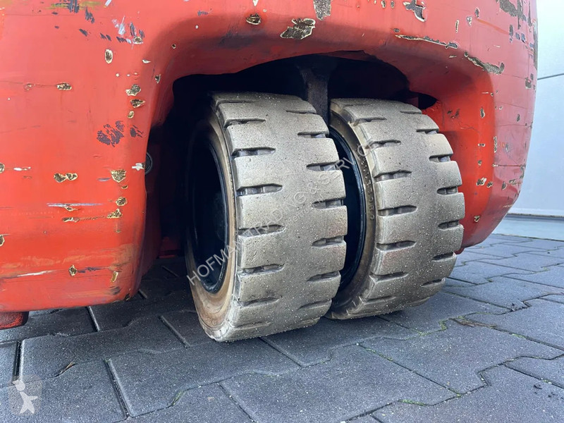 Teleskopický manipulátor Toyota 8FBET20
