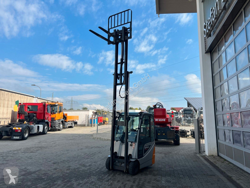 رافعة شوكية Still 20-14 / Triplex: 4,3m / nur...