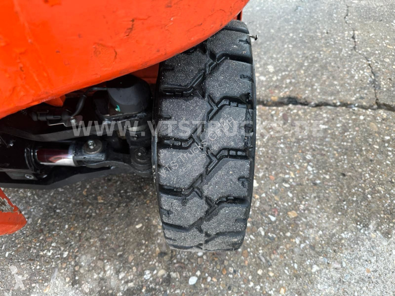 Teleskopický manipulátor Toyota 16 T 48V...