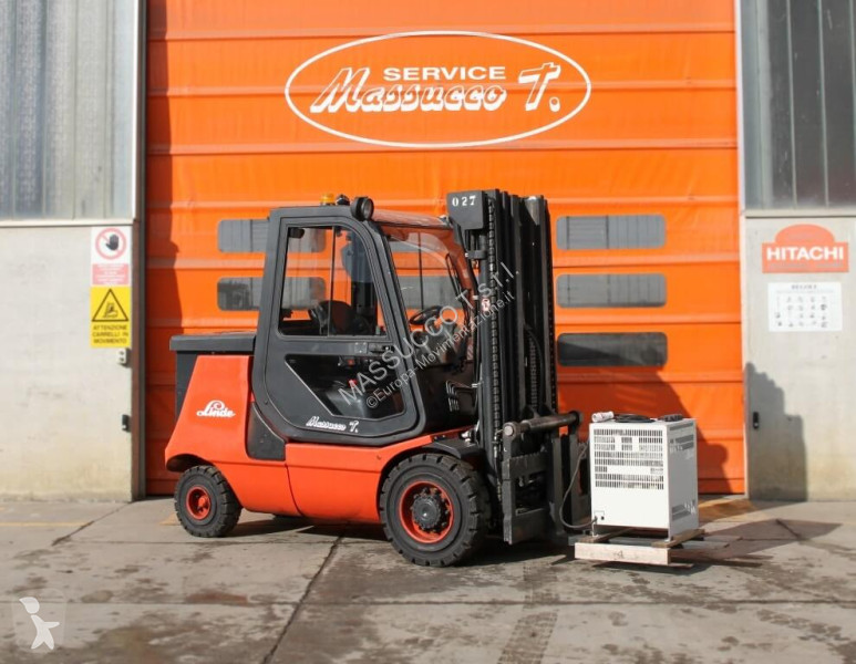 Vysokozdvižný vozík Linde E40P-02