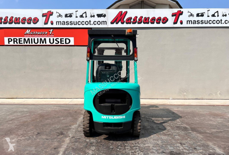 رافعة شوكية Mitsubishi FD25K