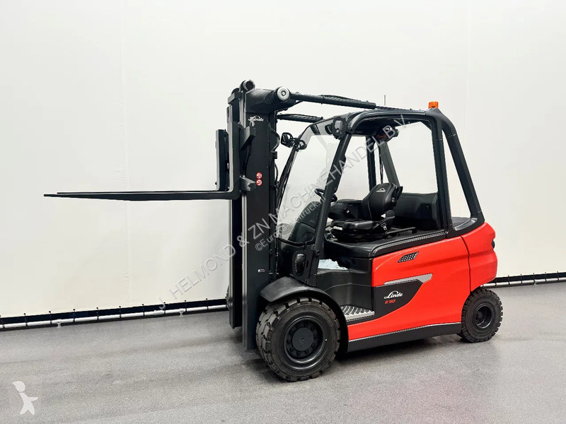 رافعة شوكية Linde 1254  HL01/600