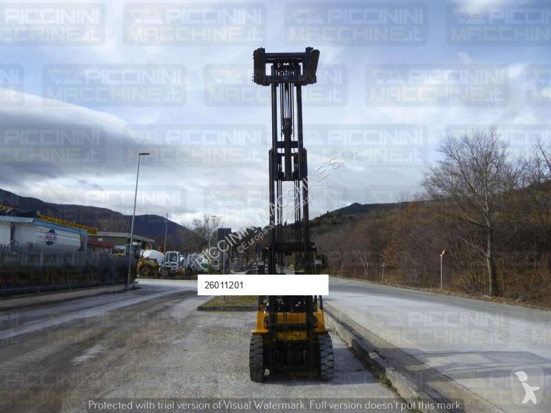 Vysokozdvižný vozík Caterpillar DP30