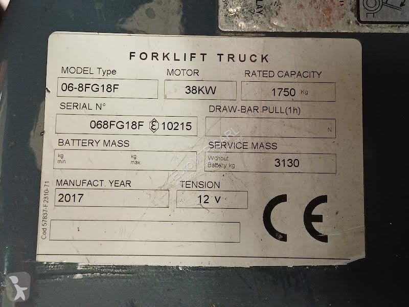 رافعة شوكية Toyota  06-8FG18F