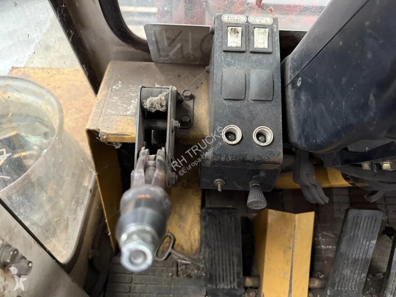 رافعة شوكية ثقيلة Caterpillar DP100 - ONLY...