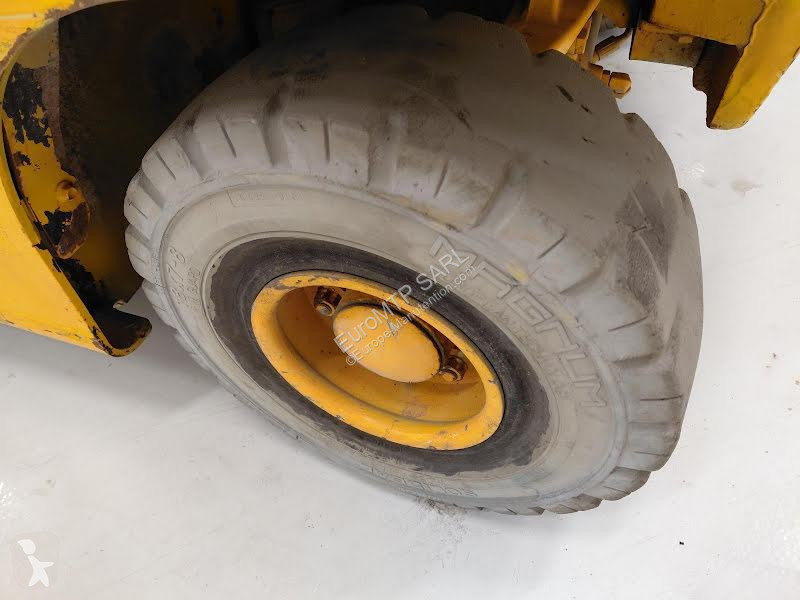رافعة شوكية Hyster