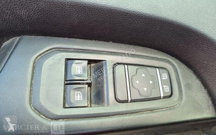 Véhicule utilitaire Renault pr