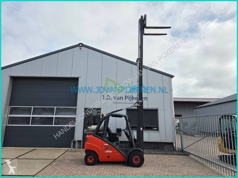 Heftruck Linde H30T-01 2012...
