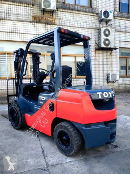 رافعة شوكية Toyota +86 18817734137