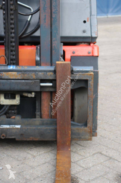 Автопогрузчик Linde H12T-03