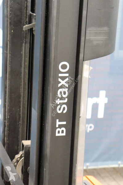 Teleskopický manipulátor BT SWE140L