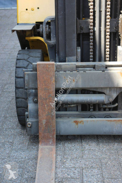 Автопогрузчик Jungheinrich TFG15