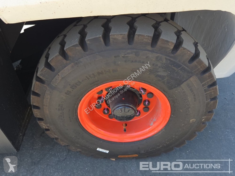 Chariot élévateur Bobcat D30NXE