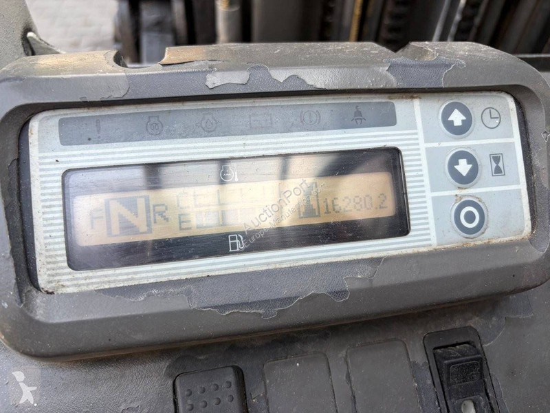 Unicarriers Y1D2A25Q Forklift