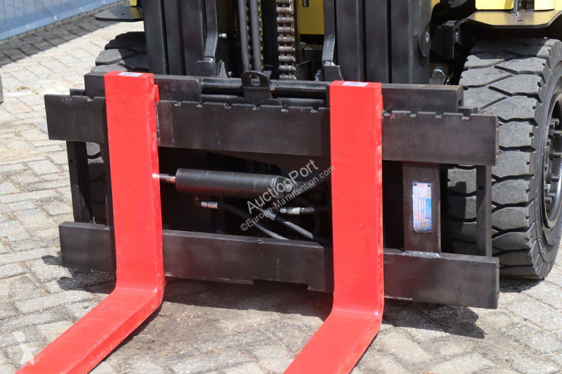 Forklift