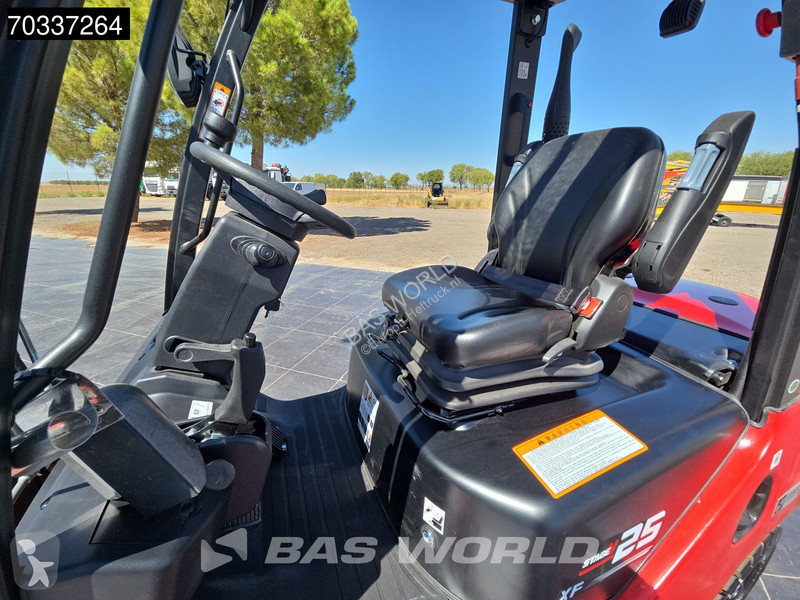 可升降式叉车 Hangcha CPCD25 FACTORY WARRANTY – KUBOTA...