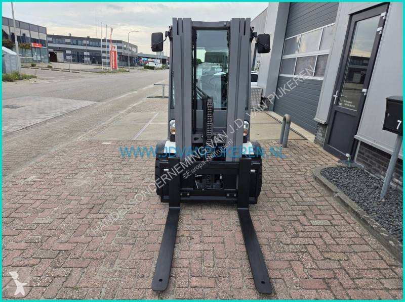 Heftruck Jungheinrich TFG430...