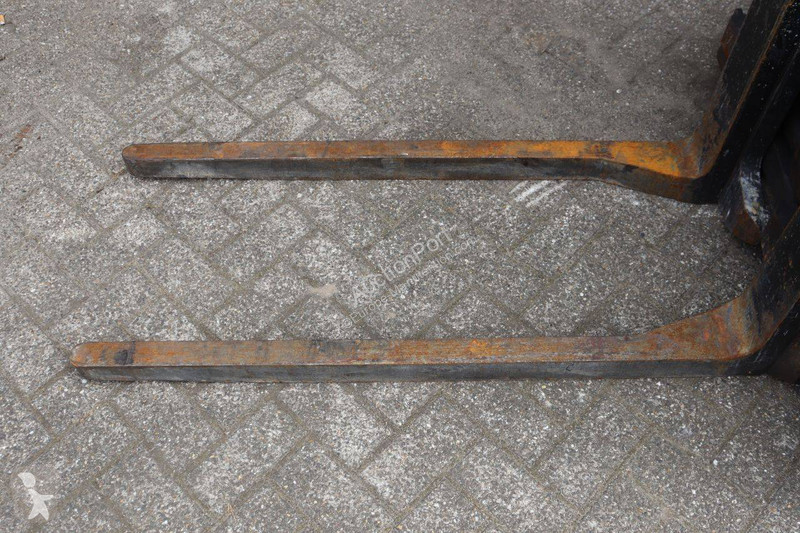 Stivuitor Linde 01