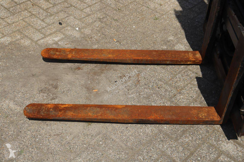 Carretilla elevadora Fenwick E18PH-02