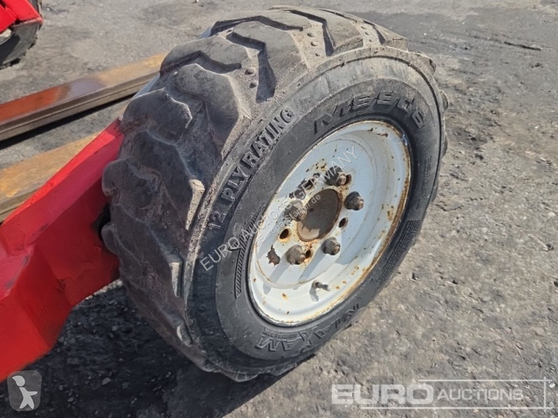 Chariot élévateur Moffett M4 25.3