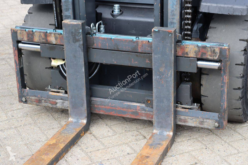 Автопогрузчик Linde H25D-02