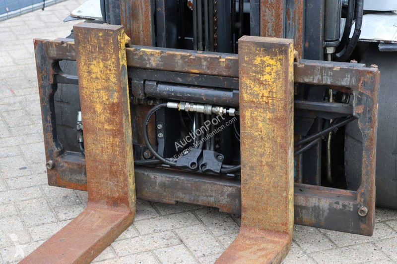 Chariot élévateur Still
