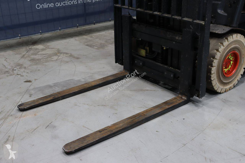 Chariot élévateur Linde E30L-01