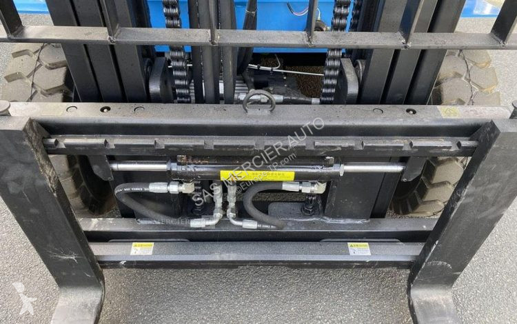 Stivuitor  chariot elevateur frontal electrique...