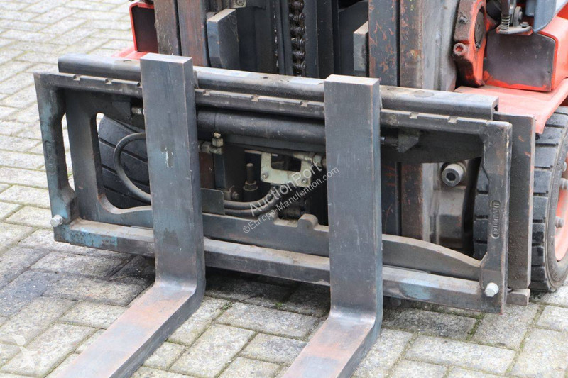 Chariot élévateur Linde E16P