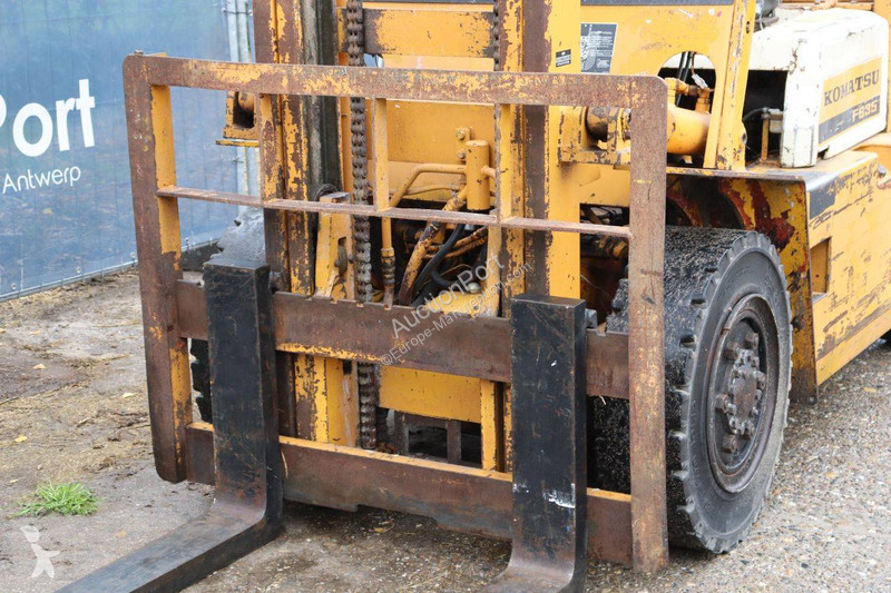 Chariot élévateur Komatsu FG35-4