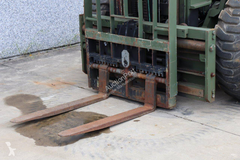 Chariot élévateur Case MHE270