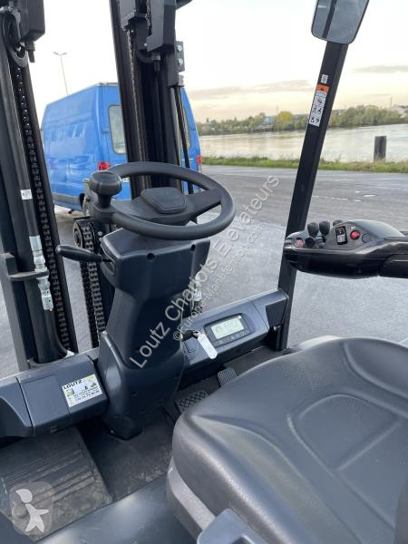 Stivuitor Doosan  B25X-7