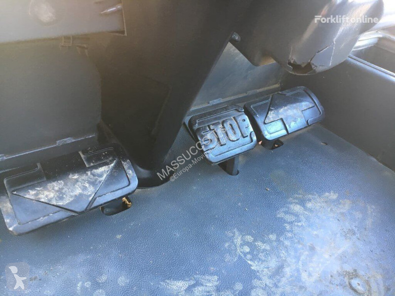 Carrello elevatore Linde E25-01