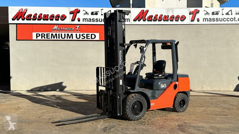 Lyfttruck Toyota 52-8FDF30