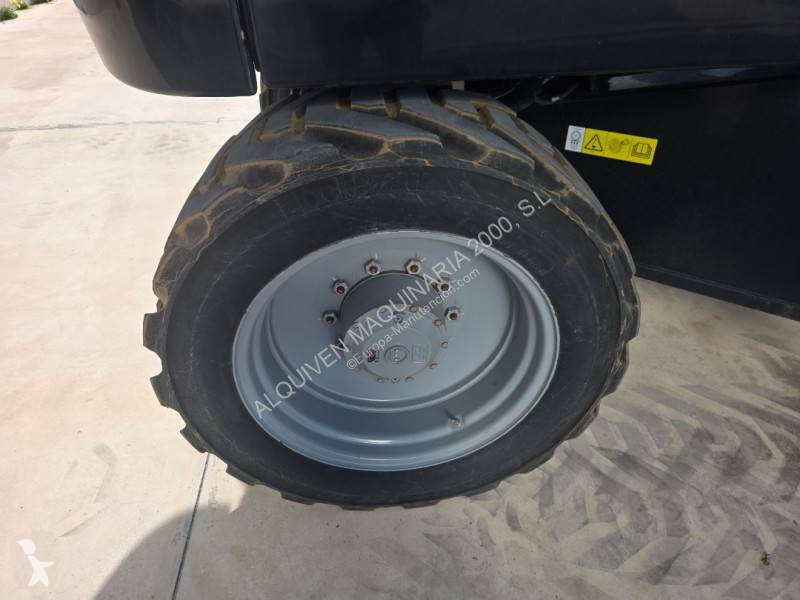 منصة تلسكوبية Genie ZX-135/70