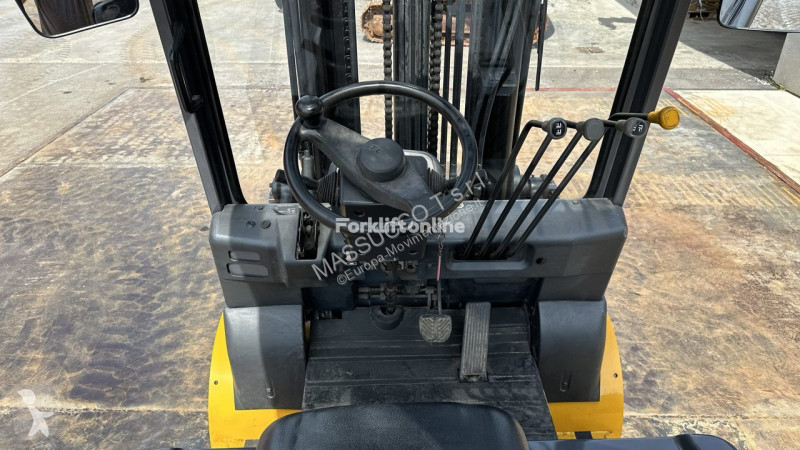 Carrello elevatore TCM FB30-7V