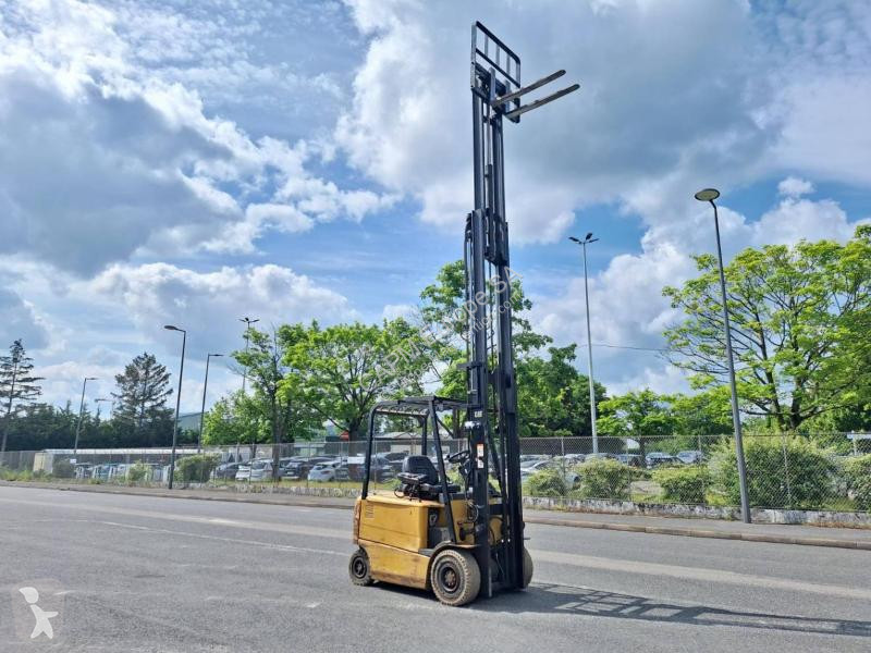 Heftruck Caterpillar KP