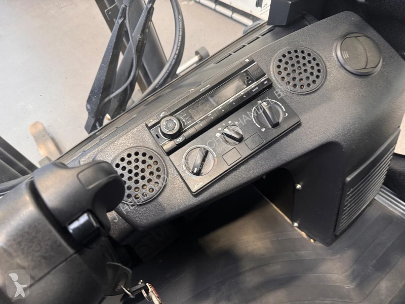 Teleskopický manipulátor Linde 392 H 25 D-02