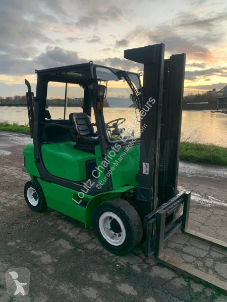 Stivuitor Clark  SF25L