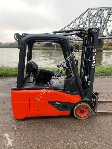 Chariot élévateur Linde  E16L-02