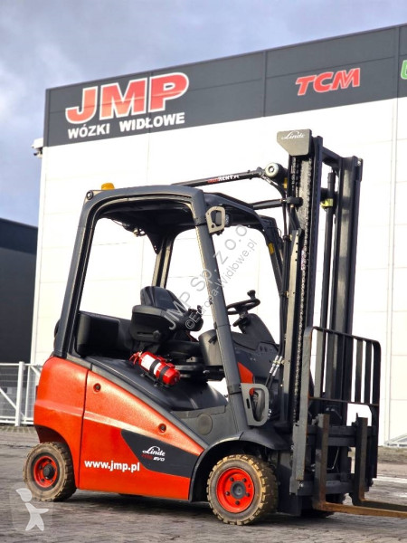 Heftruck Linde - 01